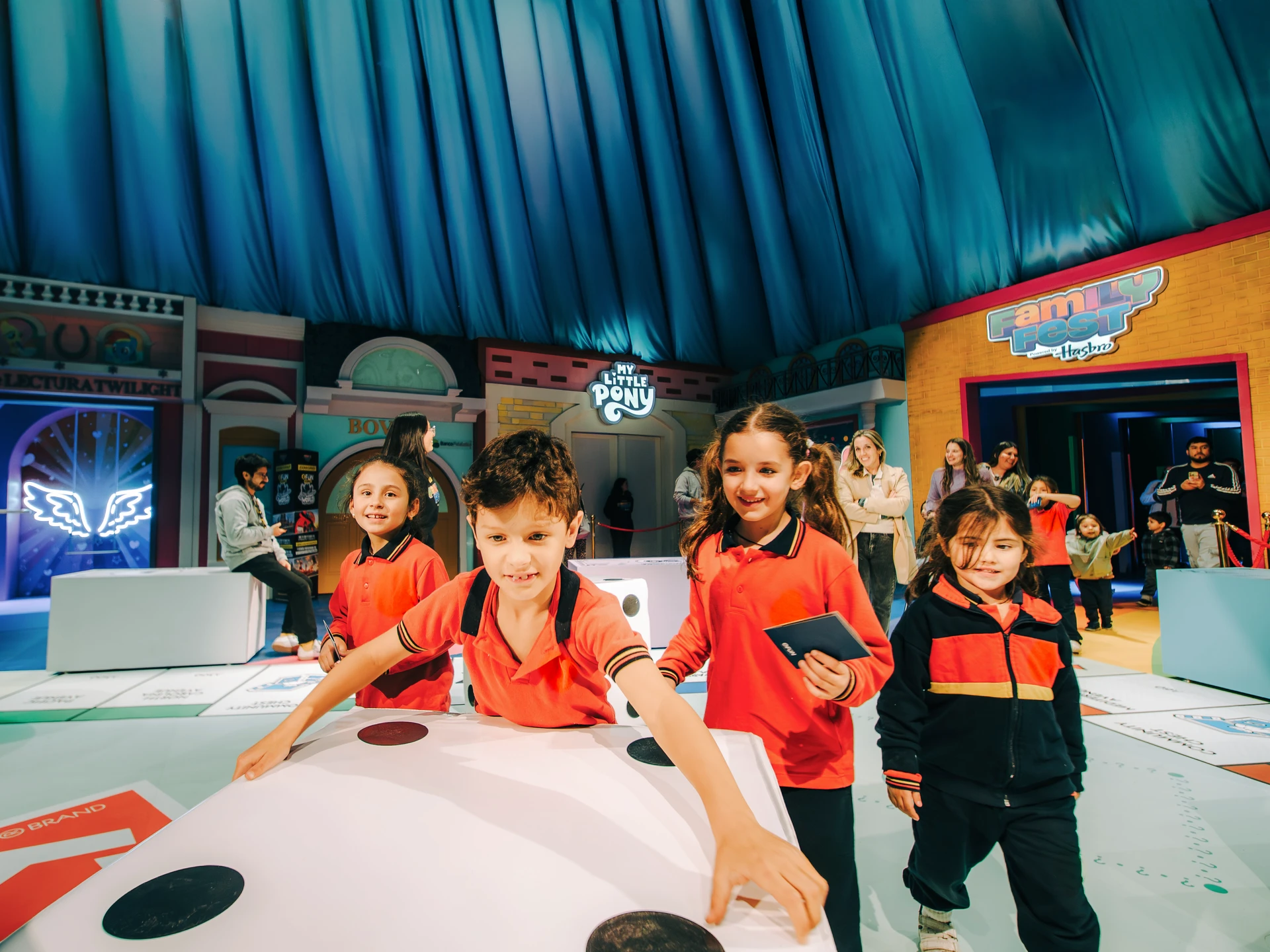Plaza Central Monopoly Family Fest